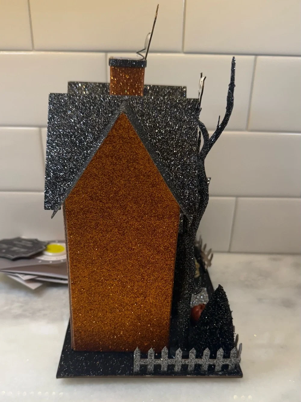 Bella Lux Halloween Putz Style Orange Glitter LED Halloween Ghost House NWT